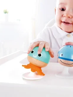 Coffret Sensoriel Multi-étapes - HAPE Orange - Hape -Magasin De Produits Pour Bébés De Qualité coffret sensoriel multi etapes hape 2