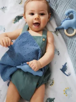 Doudou En Gaze De Coton + Hochet En Bois PETIT DINO Multicolore - Vertbaudet -Magasin De Produits Pour Bébés De Qualité doudou en gaze de coton hochet en bois petit dino 2