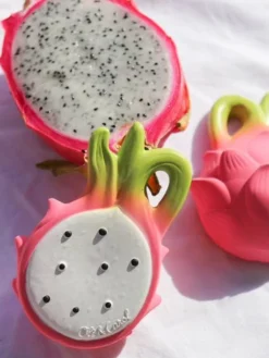 Fushia Le Fruit Du Dragon - OLI & CAROL Rose - Oli Et Carol 10 Fushia Le Fruit Du Dragon - OLI & CAROL Rose - Oli Et Carol -Magasin De Produits Pour Bébés De Qualité fushia le fruit du dragon oli carol 4