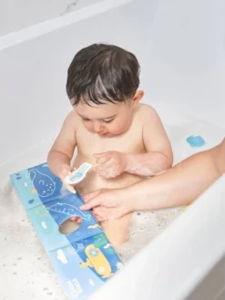 Livre + Marionnette + Stickers De Bain En Mousse BADABULLE Multicolore - Badabulle 8 Livre + Marionnette + Stickers De Bain En Mousse BADABULLE Multicolore - Badabulle -Magasin De Produits Pour Bébés De Qualité livre marionnette stickers de bain en mousse badabulle 2