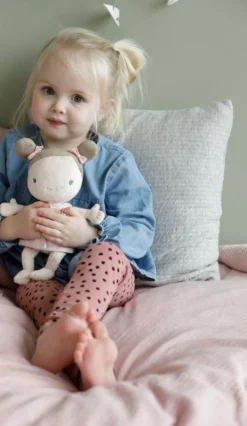 Poupée LITTLE DUTCH Bébé Rosa Et Ses Accessoires Rose - Little Dutch -Magasin De Produits Pour Bébés De Qualité poupee little dutch bebe rosa et ses accessoires 4