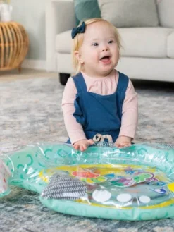 Tapis à Eau Découverte Sensorielle Licorne Des Mers - INFANTINO Bleu - Infantino -Magasin De Produits Pour Bébés De Qualité tapis a eau decouverte sensorielle licorne des mers infantino 3