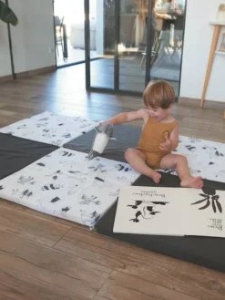 Tapis De Motricité XL Black And White Experience - CANDIDE Blanc - Candide -Magasin De Produits Pour Bébés De Qualité tapis de motricite xl black and white experience candide 3